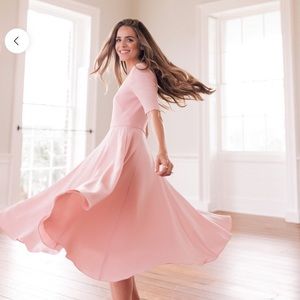 Girl Meets Glam Fit & Flare Spring Midi Dress Shell Pink Size 6 (Never Worn)